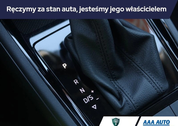 Skoda Kamiq cena 84000 przebieg: 40386, rok produkcji 2021 z Wodzisław Śląski małe 277